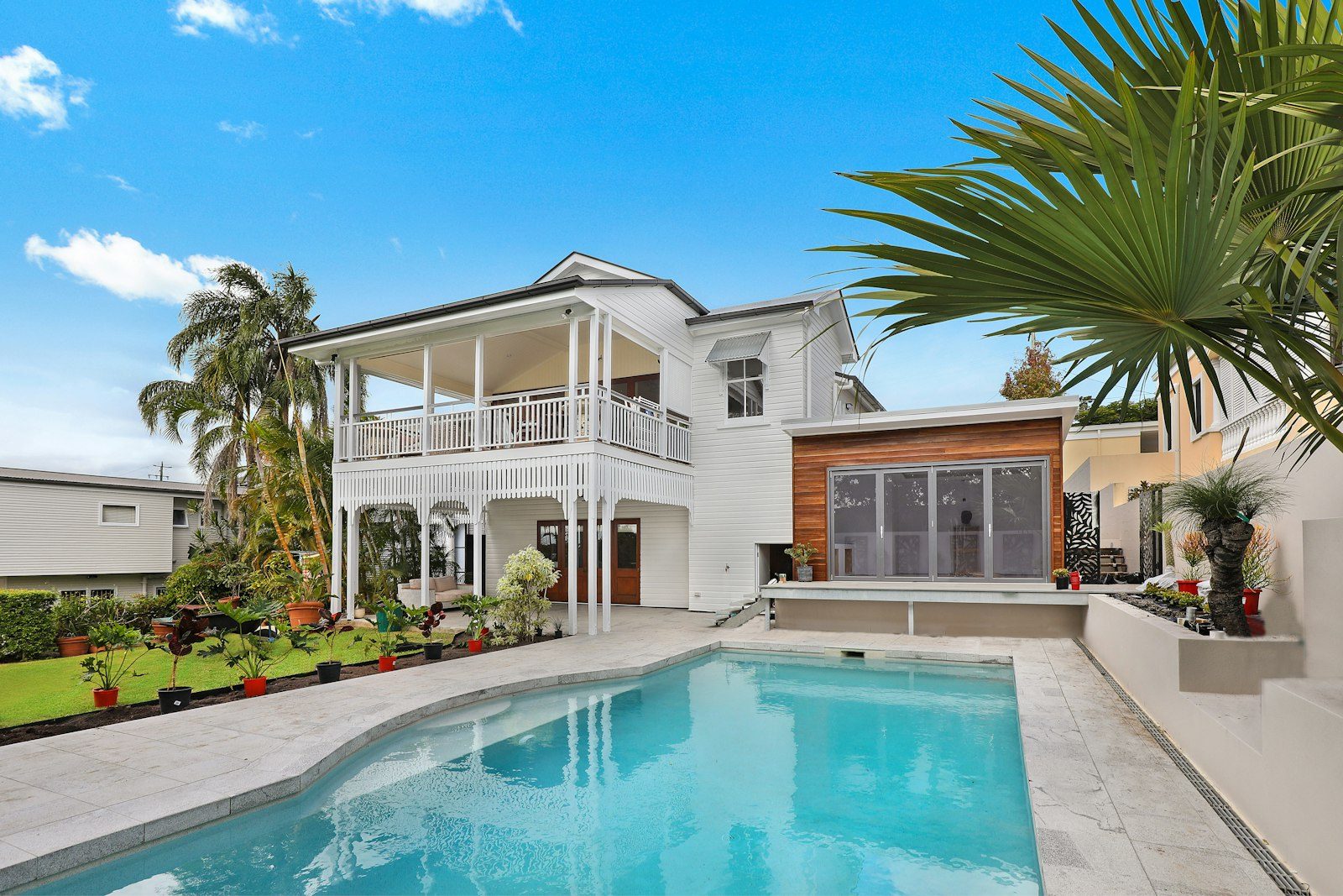 Luxury designer pool villa in East Pattaya